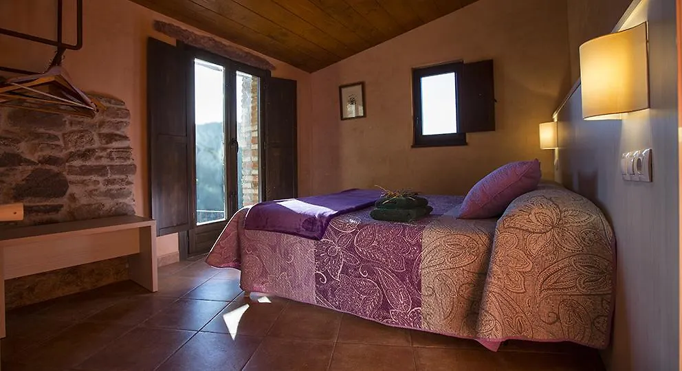 Les Quimeres Falset 0*,  Spain